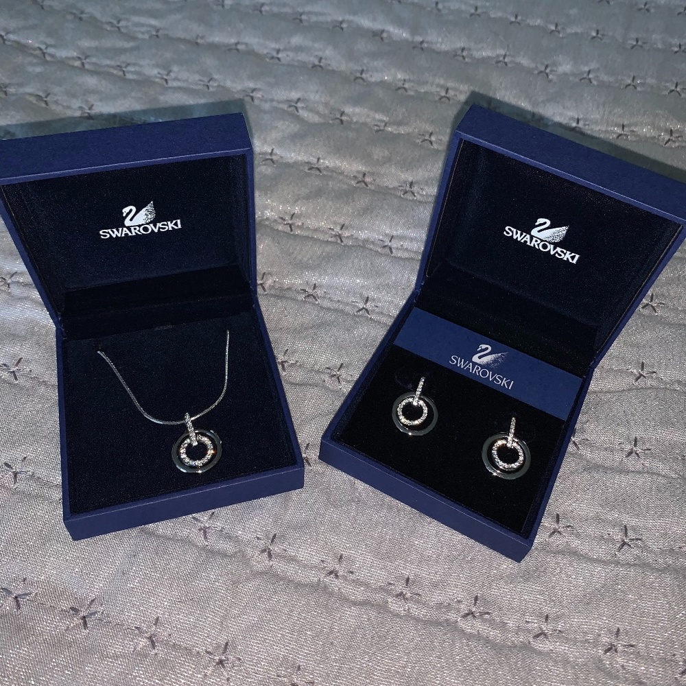 Swarovski Necklace and Earrings Set